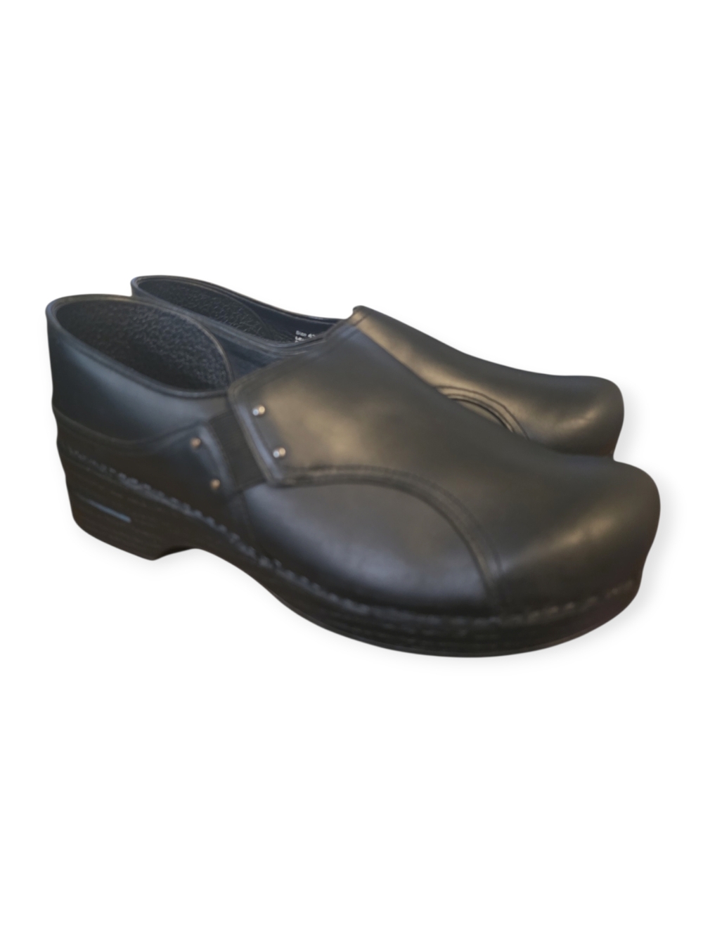 Women's Dansko Phoebe‎ Clogs matte black leather, size 42
